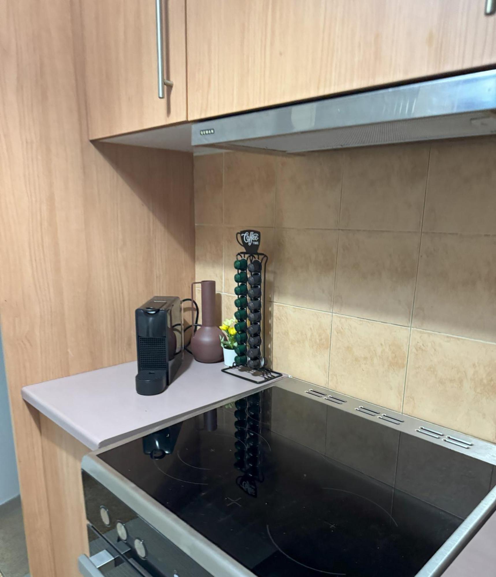 Modern Acropolis Apartment 아테네 외부 사진