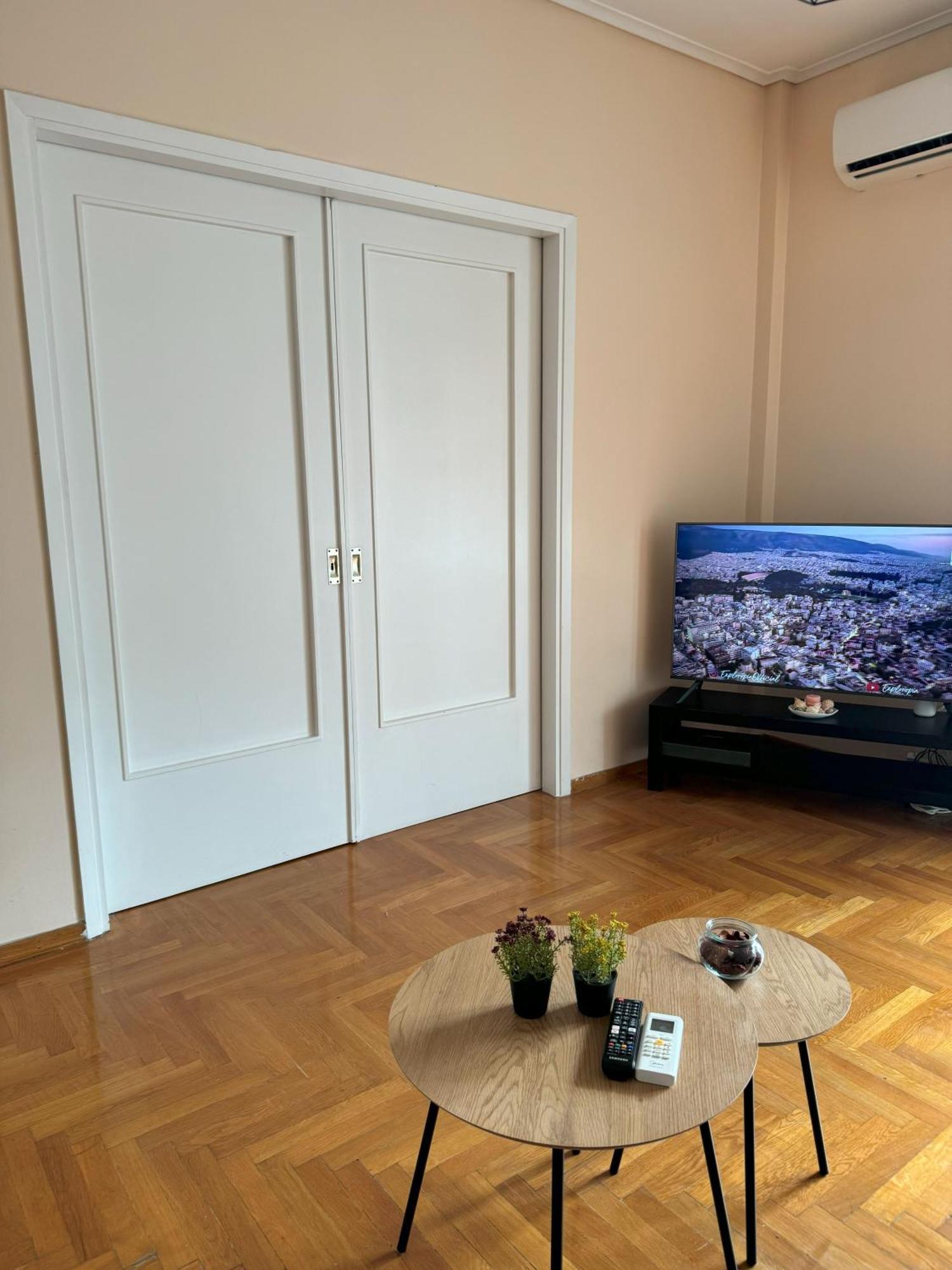 Modern Acropolis Apartment 아테네 외부 사진