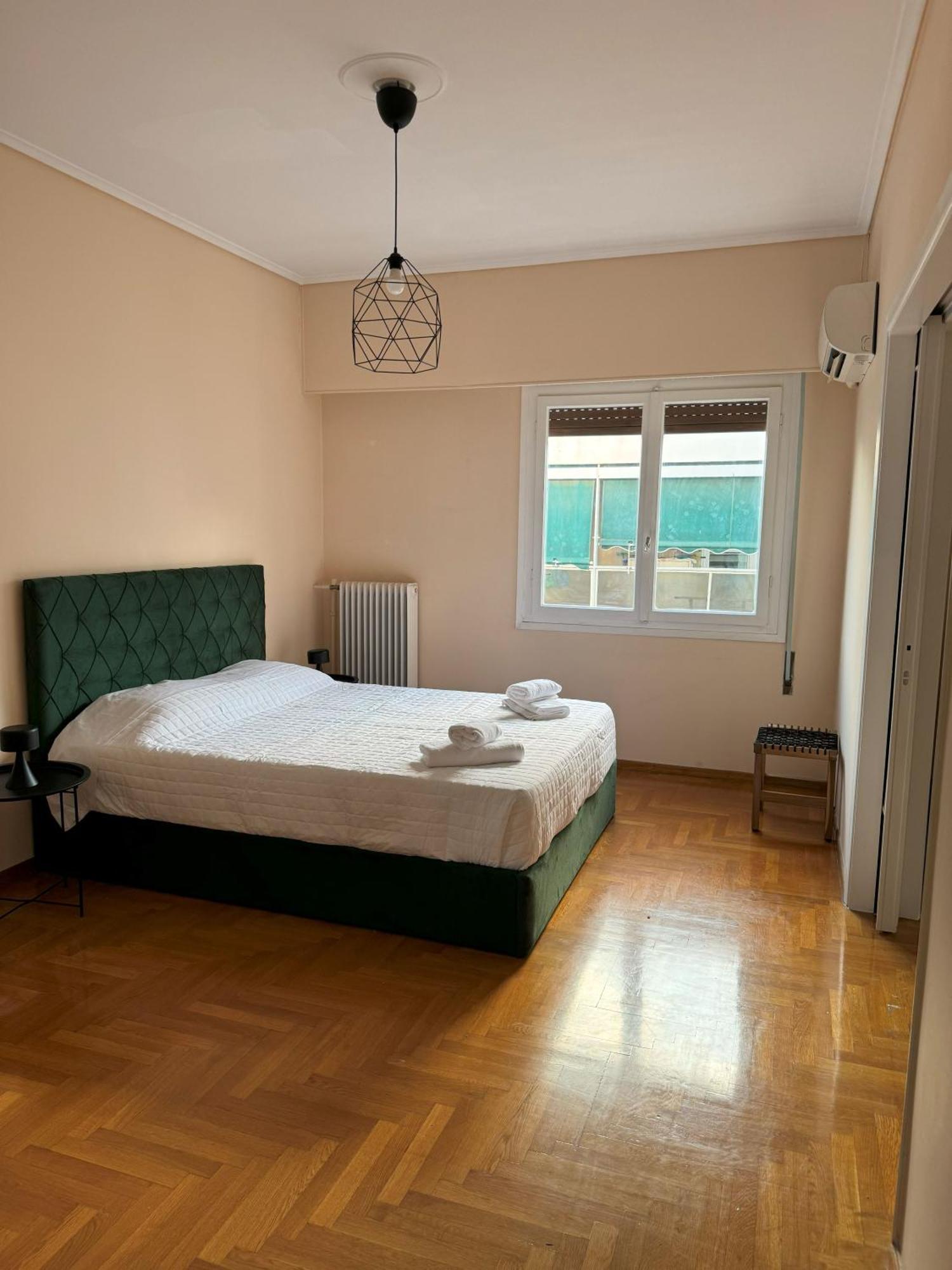 Modern Acropolis Apartment 아테네 외부 사진